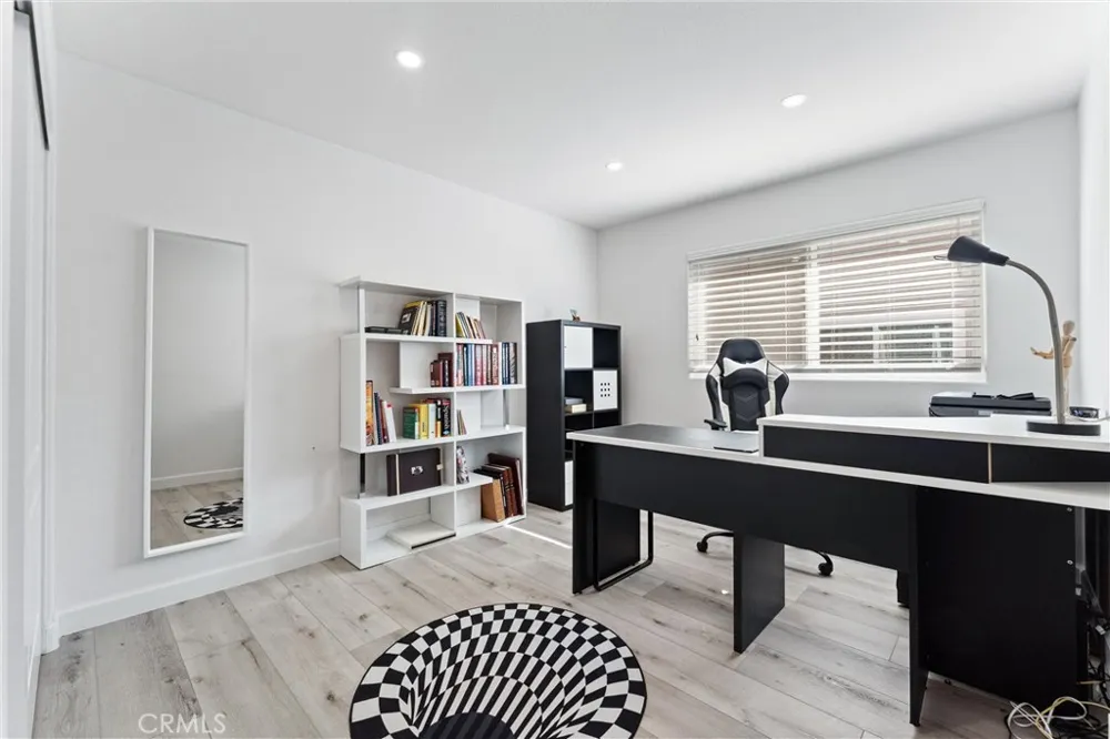 27088 Ironwood Drive Laguna Hills, CA 92653
