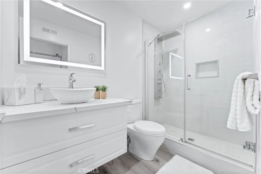27088 Ironwood Drive Laguna Hills, CA 92653