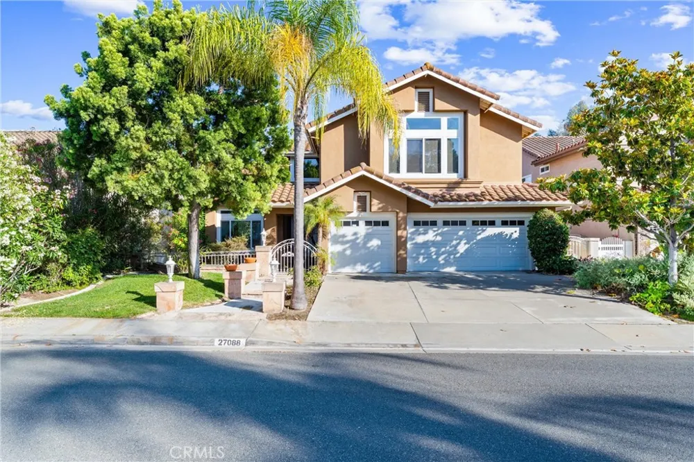 27088 Ironwood Drive Laguna Hills, CA 92653
