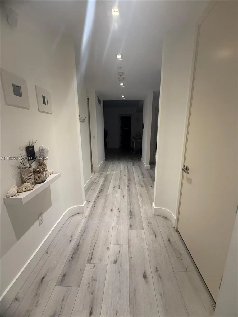 16901 Collins Ave #704 Sunny Isles Beach, FL 33160