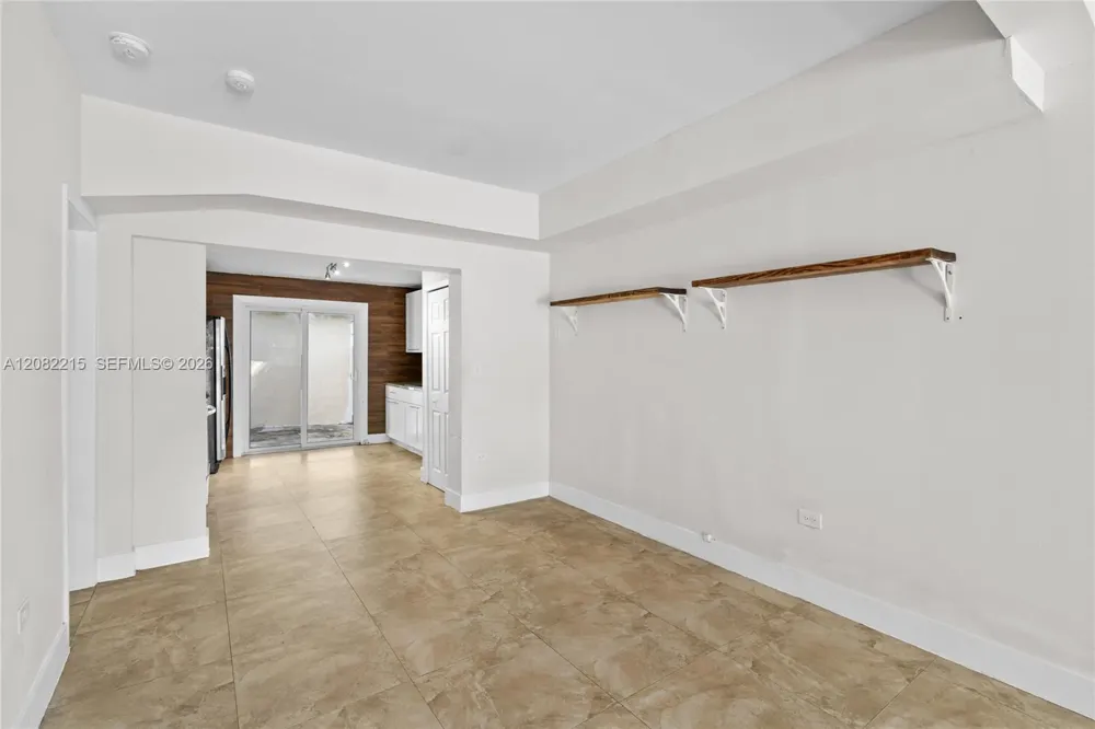 175 NW 121st St North Miami, FL 33168