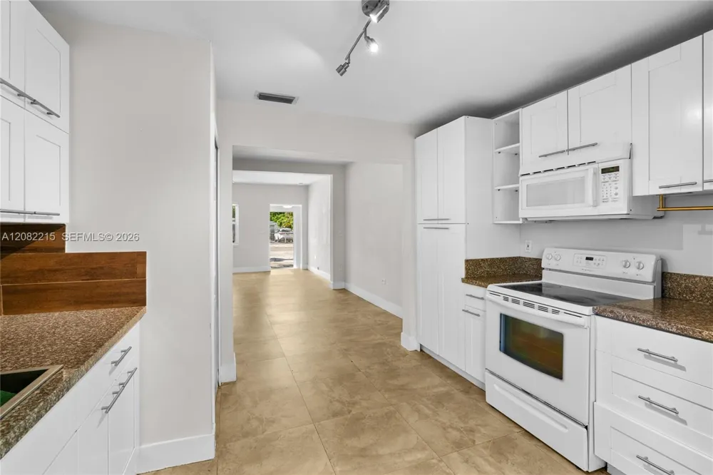 175 NW 121st St North Miami, FL 33168