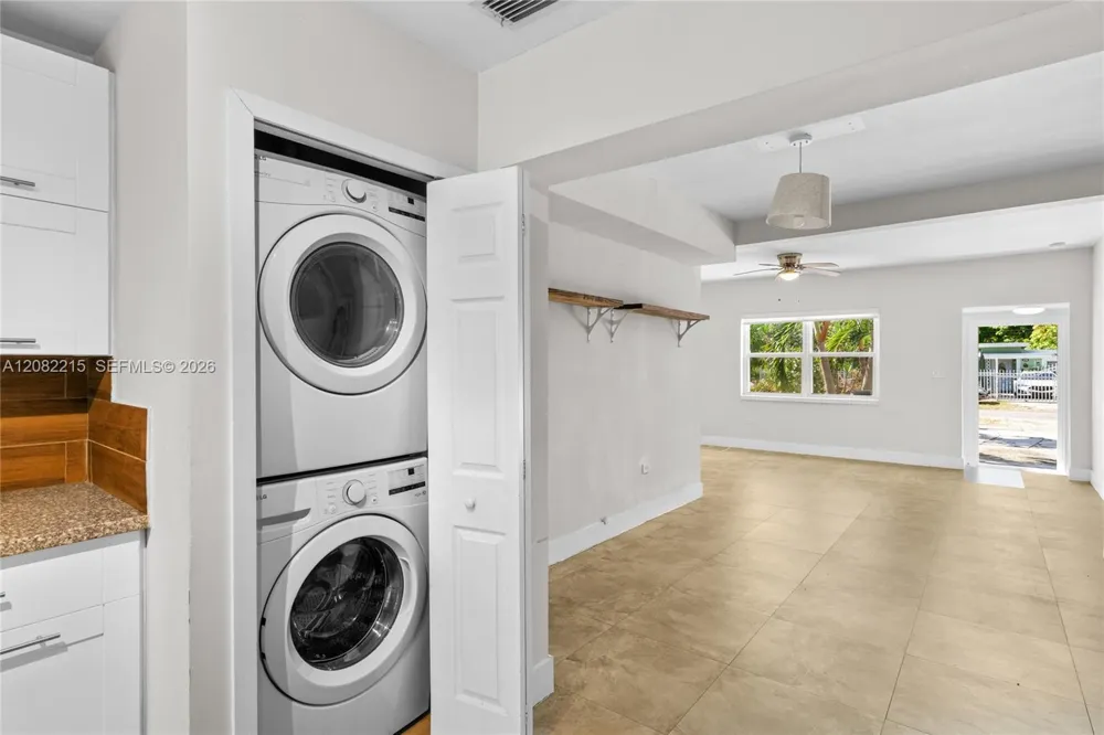 175 NW 121st St North Miami, FL 33168