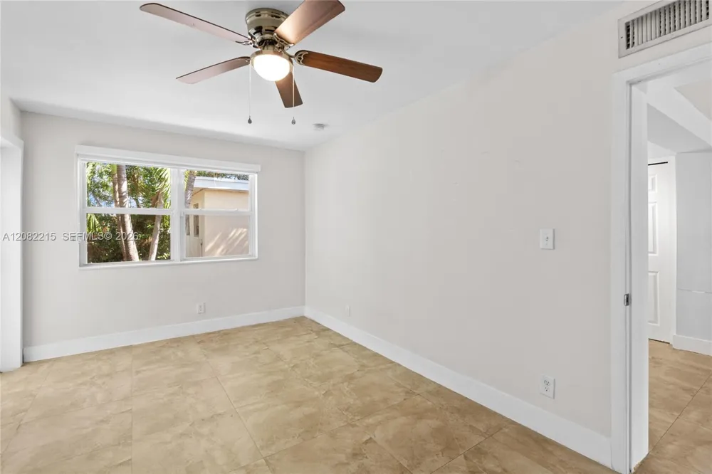 175 NW 121st St North Miami, FL 33168