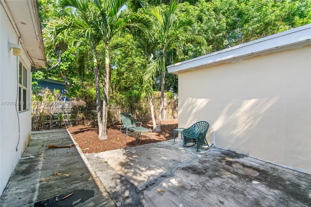 175 NW 121st St North Miami, FL 33168