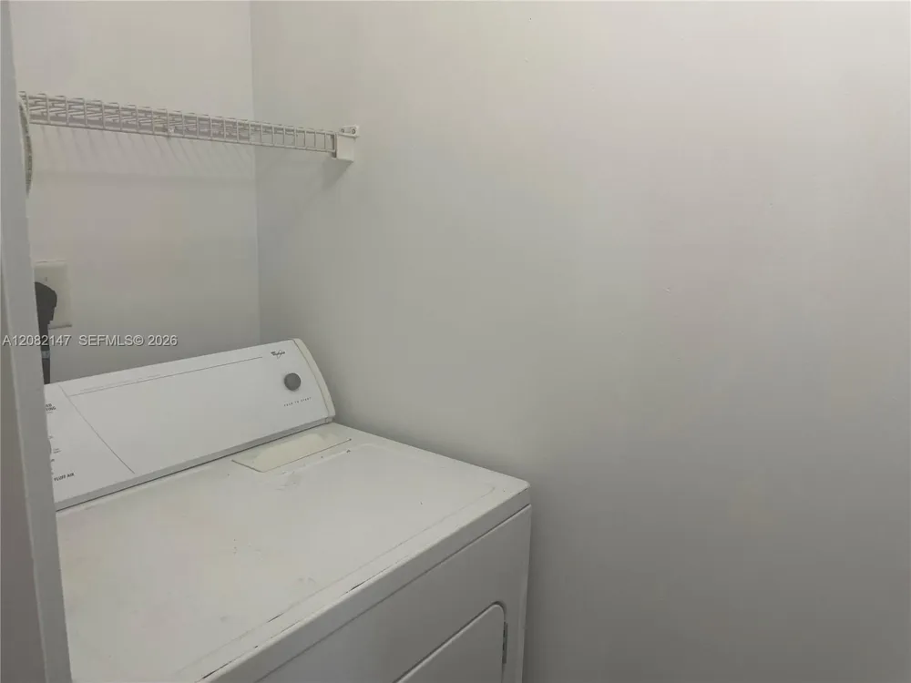 6020 W Sample Rd #308 Coral Springs, FL 33067