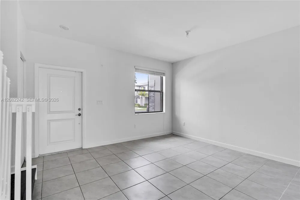 28641 SW 132nd Ct Homestead, FL 33033