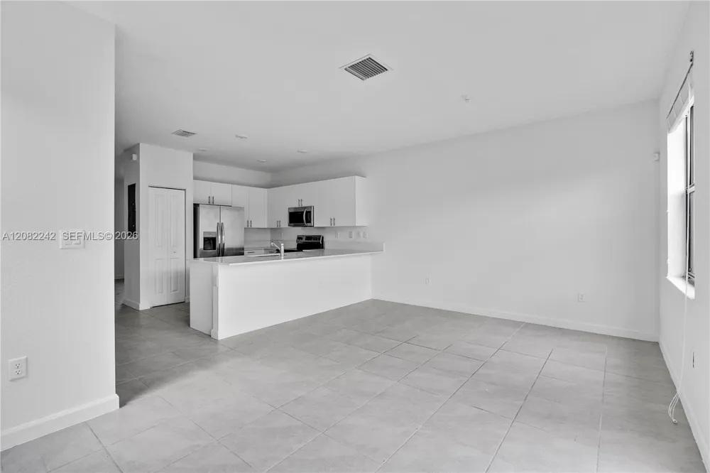 28641 SW 132nd Ct Homestead, FL 33033