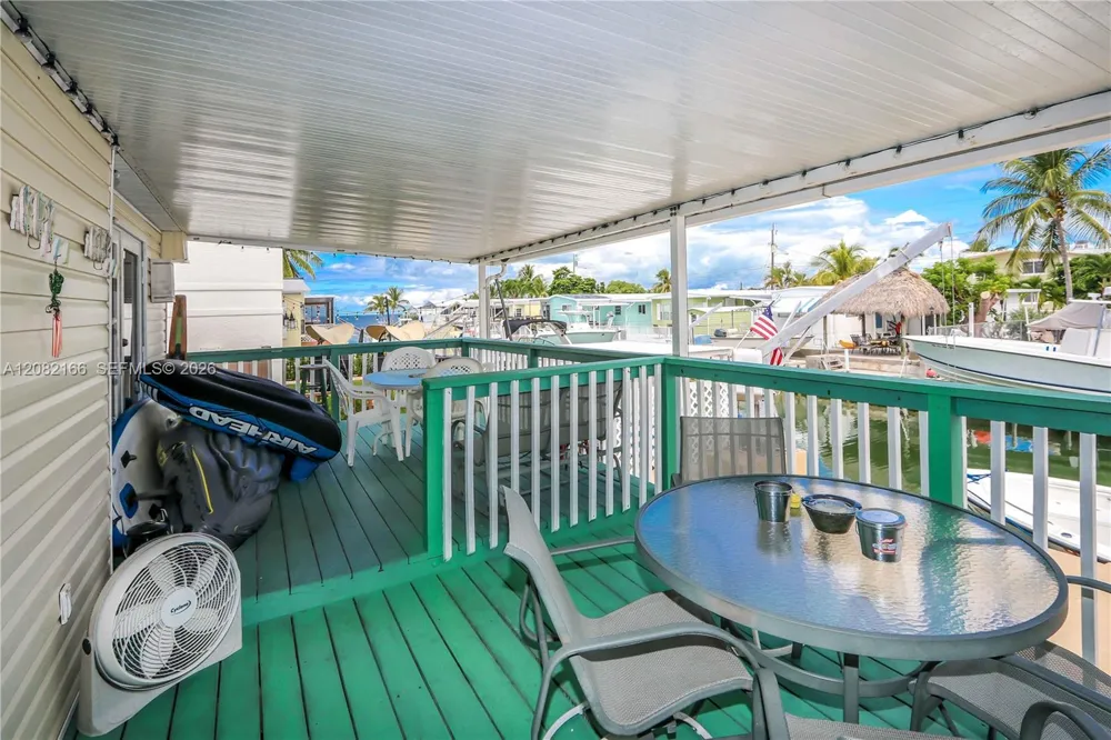 108 Valjean Ln Tavernier, FL 33070