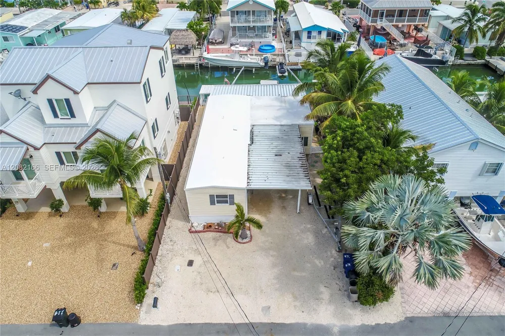 108 Valjean Ln Tavernier, FL 33070