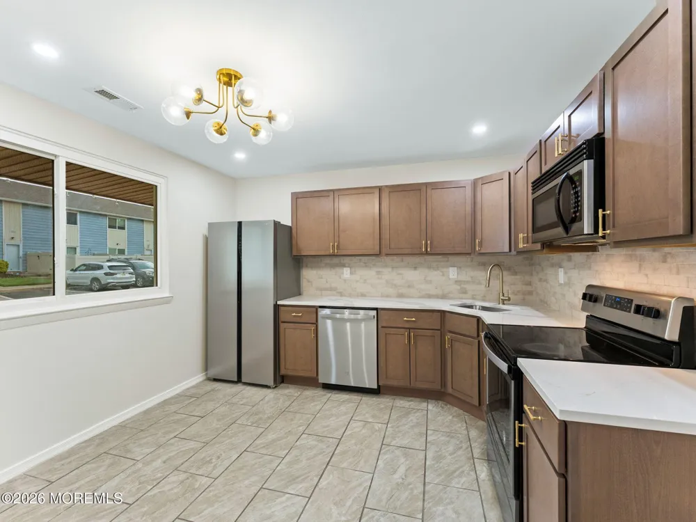 1102 Mason Run Pine Hill, NJ 08021