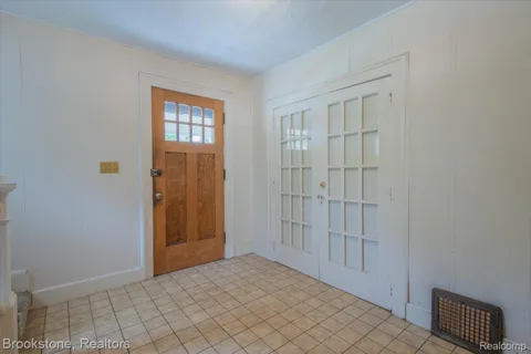 511 Woodcrest Drive