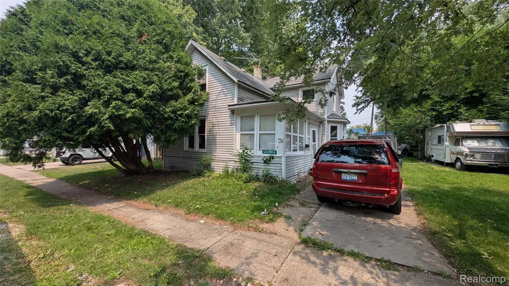 420 Columbia Street Algonac City, MI 48001