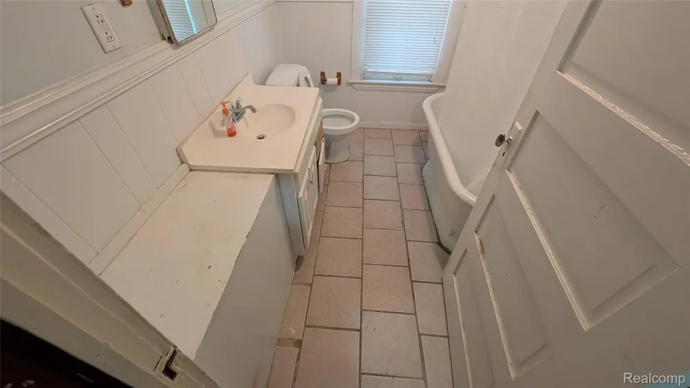 420 Columbia Street Algonac City, MI 48001
