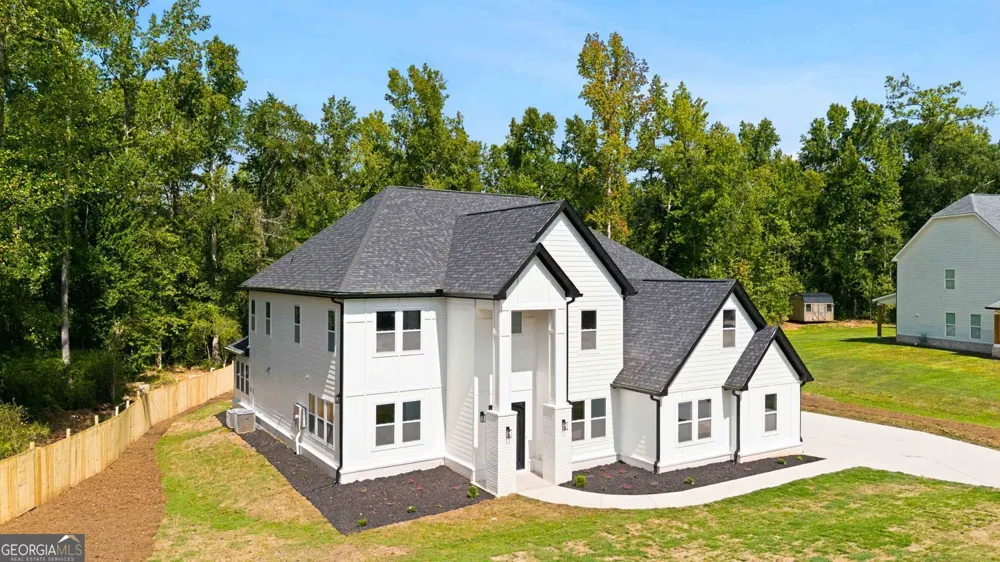1731 Cardinal DR Griffin, GA 30223