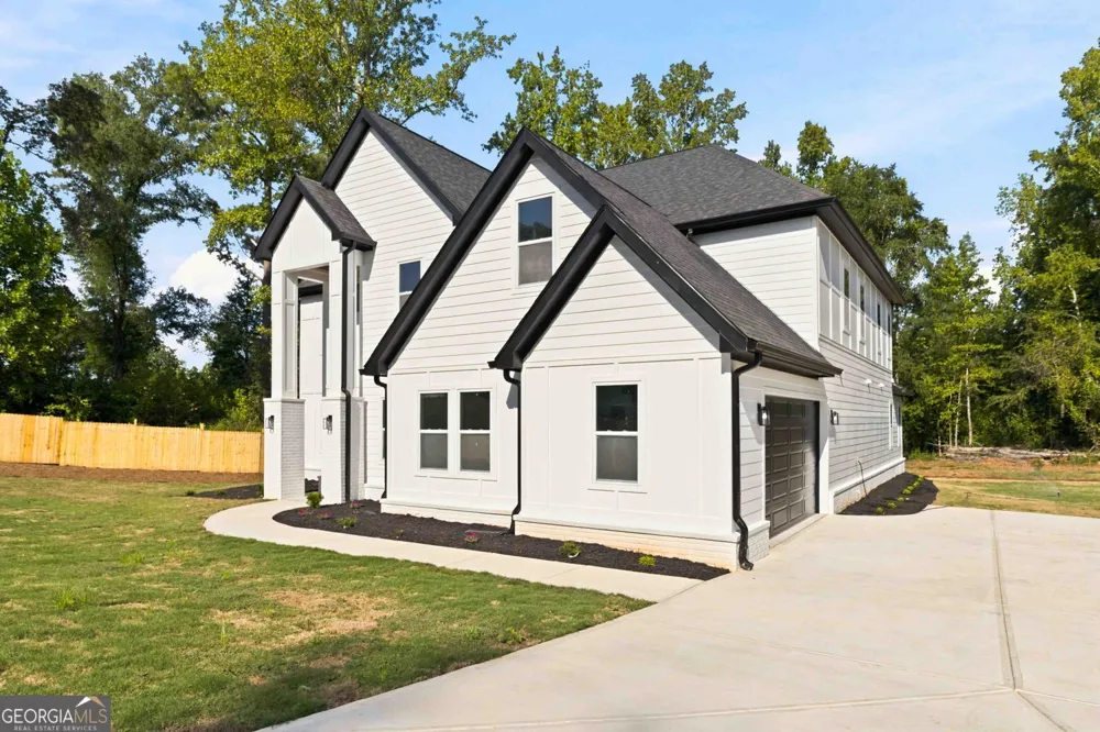 1731 Cardinal DR Griffin, GA 30223