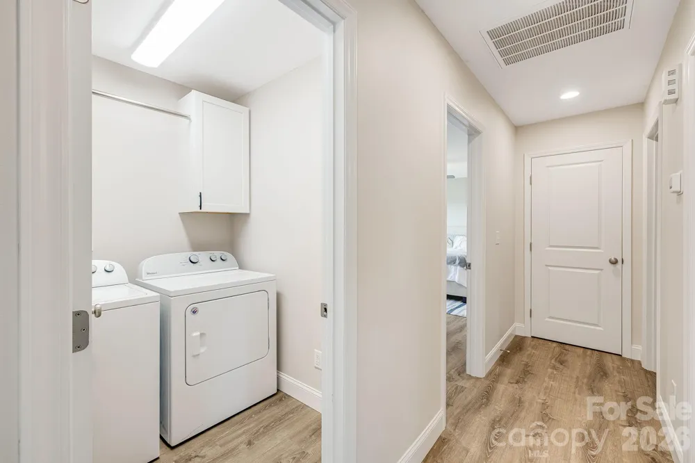 398 Point Hope Lane Hendersonville, NC 28792