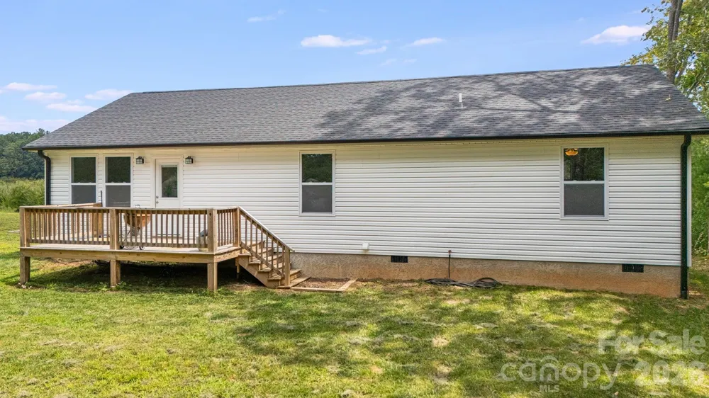 398 Point Hope Lane Hendersonville, NC 28792