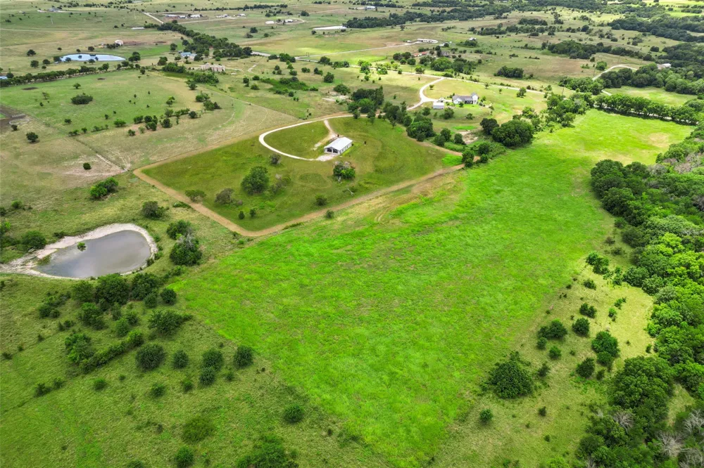 1430 County Road 2735 Decatur, TX 76234
