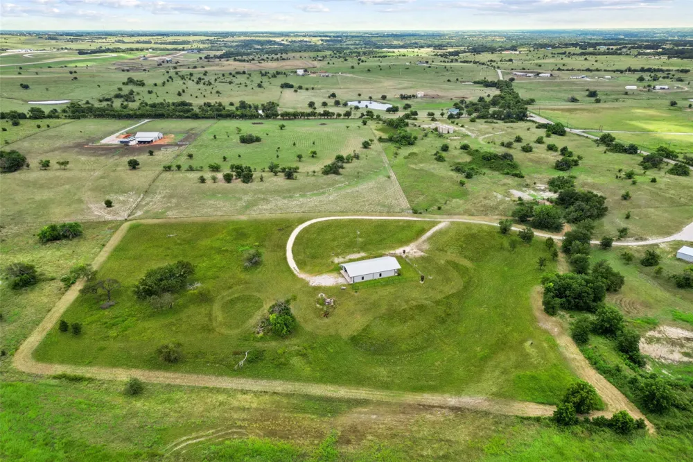 1430 County Road 2735 Decatur, TX 76234