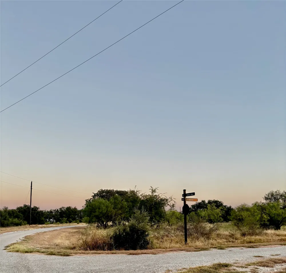 529 Beacon Circle Brownwood, TX 76801