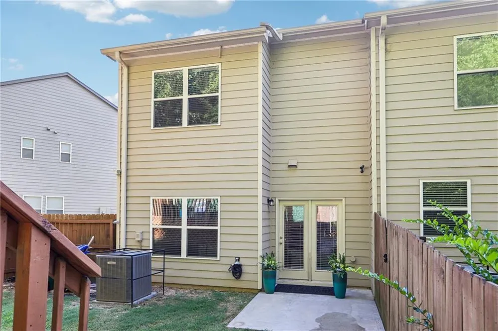 2213 Triple Crown Lane Lithonia, GA 30058