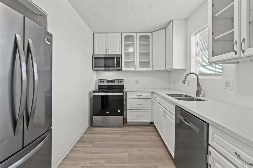317 E B STREET La Porte, TX 77571