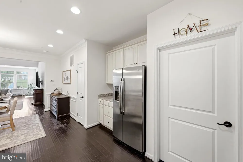 1241 DRYDOCK STREET Brunswick, MD 21716