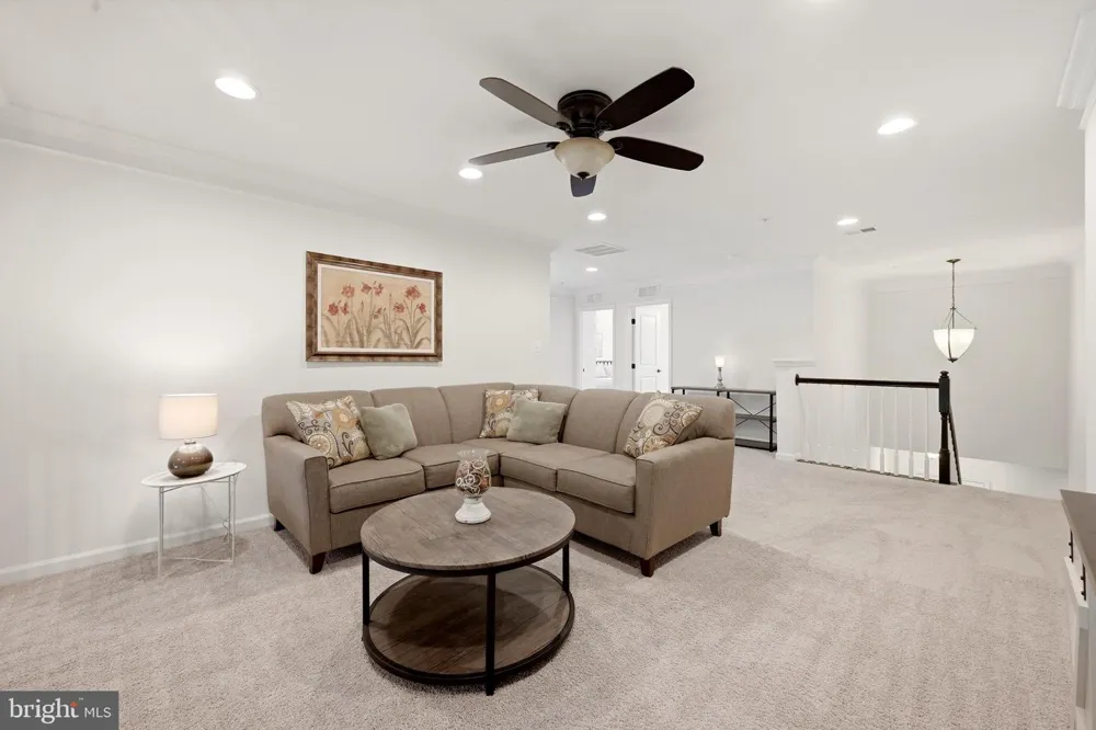 1241 DRYDOCK STREET Brunswick, MD 21716