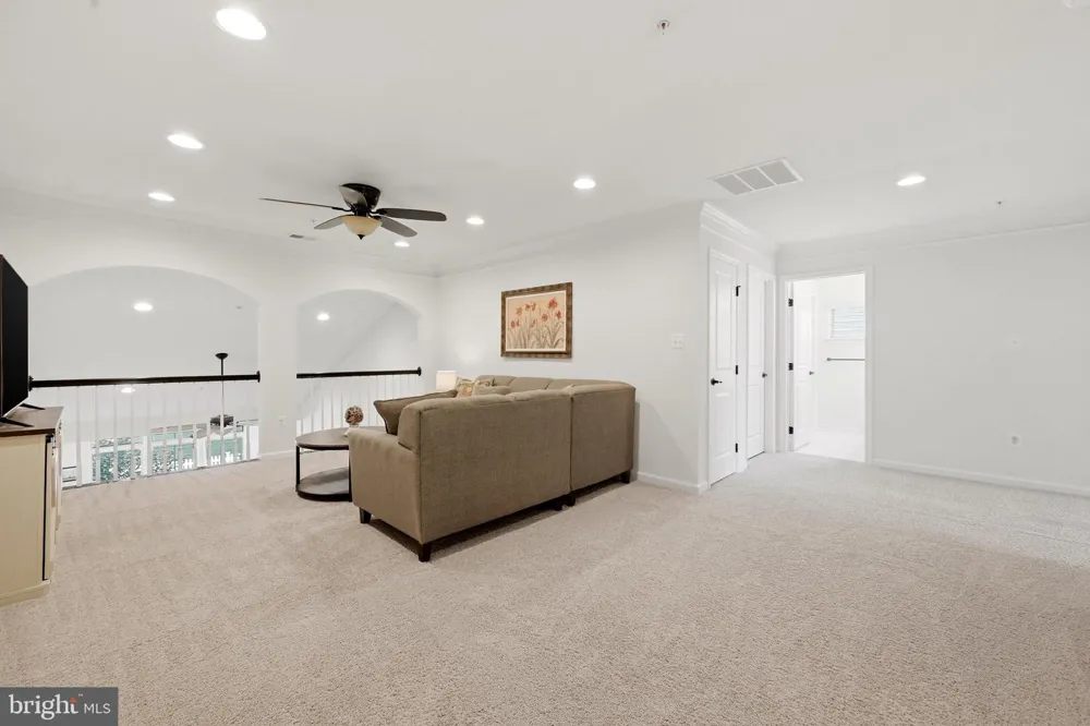 1241 DRYDOCK STREET Brunswick, MD 21716