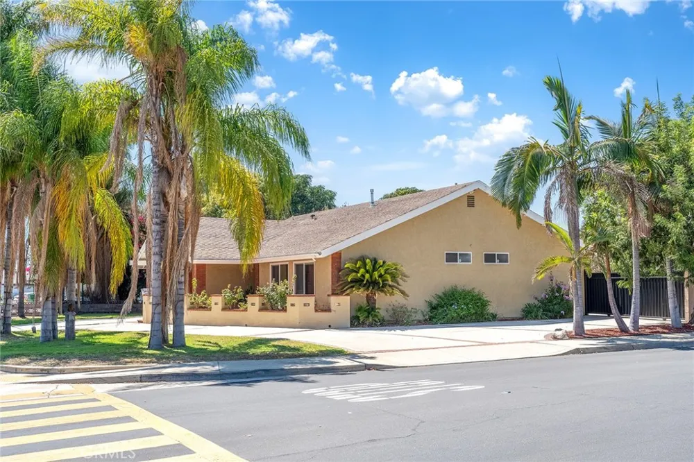 12628 Ramona Ave Chino, CA 91710