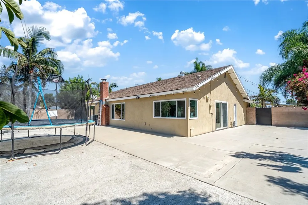 12628 Ramona Ave Chino, CA 91710