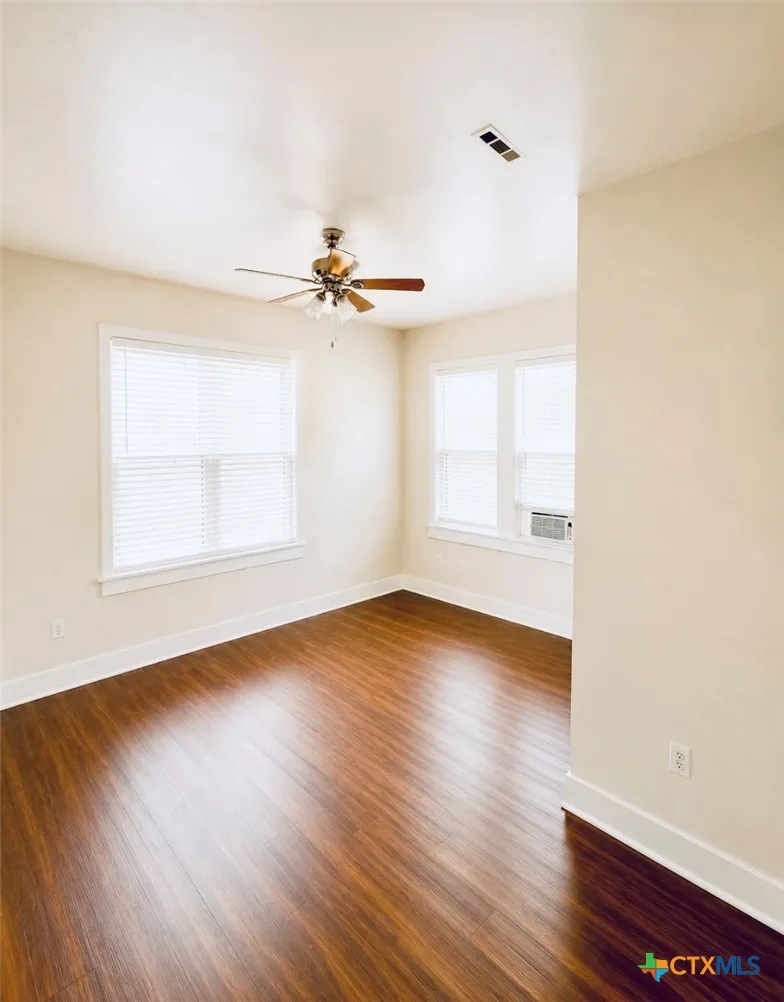 325 North Street San Marcos, TX 78666