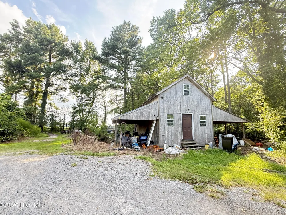 1382 Harvey Point Road Hertford, NC 27944