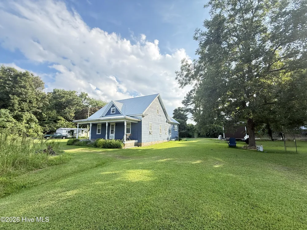 1382 Harvey Point Road Hertford, NC 27944