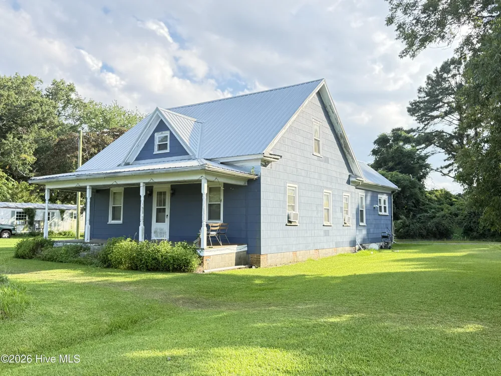 1382 Harvey Point Road Hertford, NC 27944
