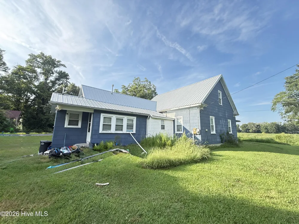 1382 Harvey Point Road Hertford, NC 27944