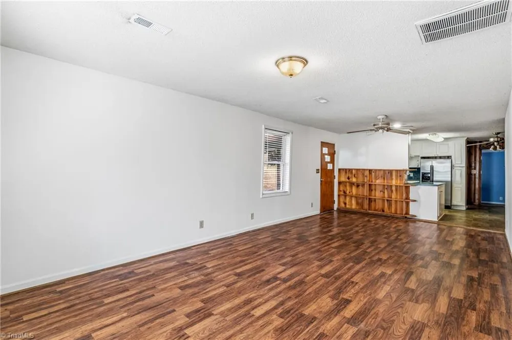 3825 Old Hollow Road Kernersville, NC 27284