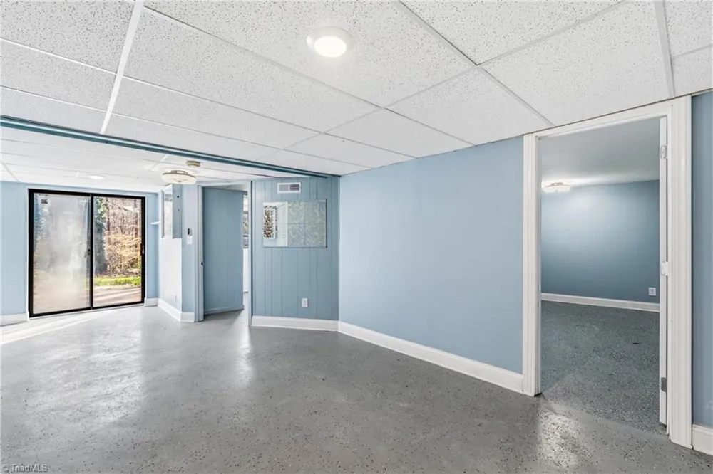 3825 Old Hollow Road Kernersville, NC 27284