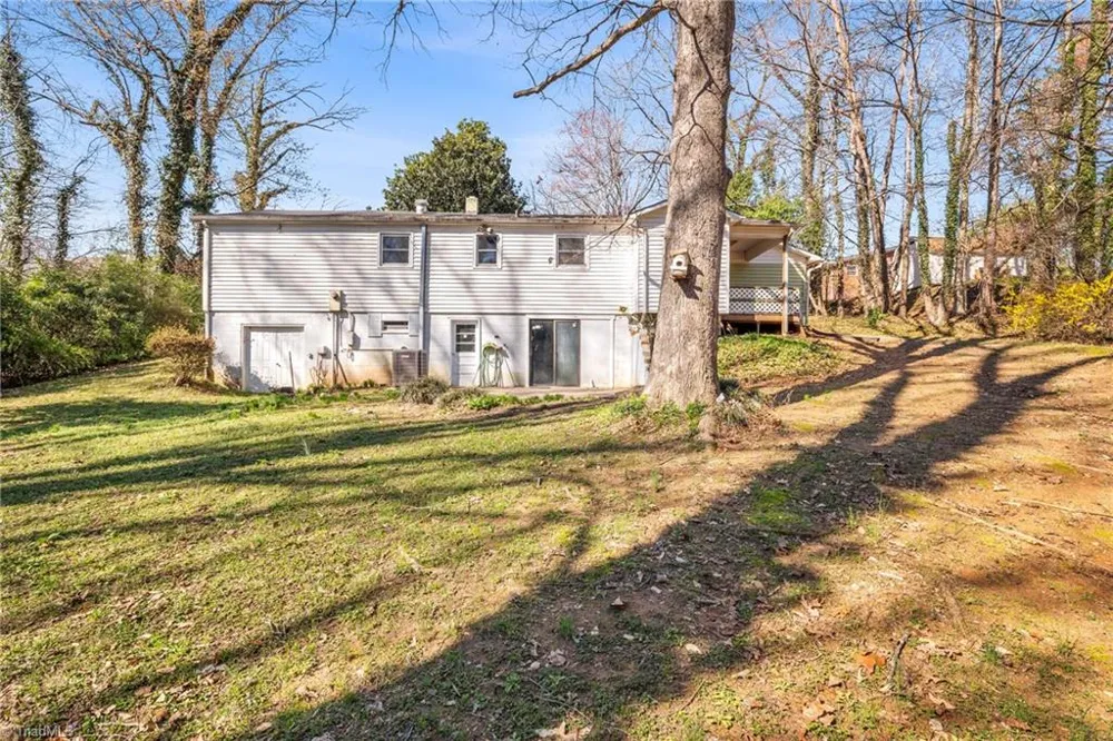 3825 Old Hollow Road Kernersville, NC 27284