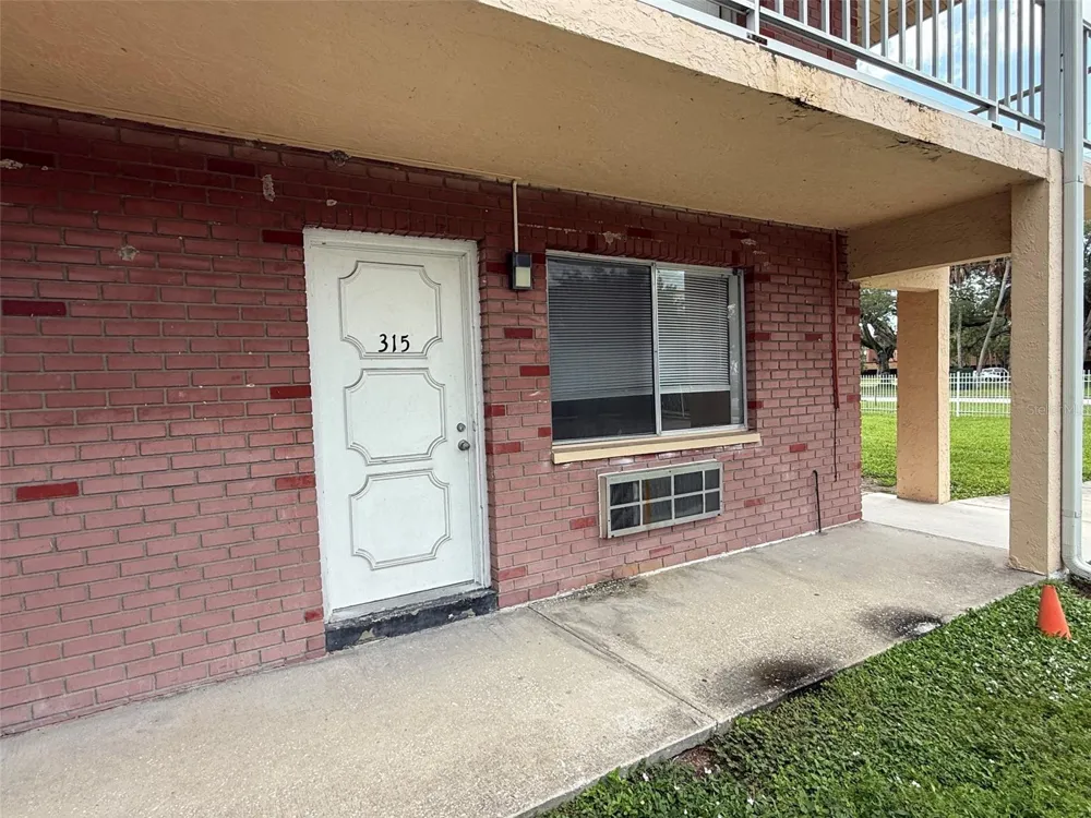 3301 58TH AVENUE S #315 St Petersburg, FL 33712