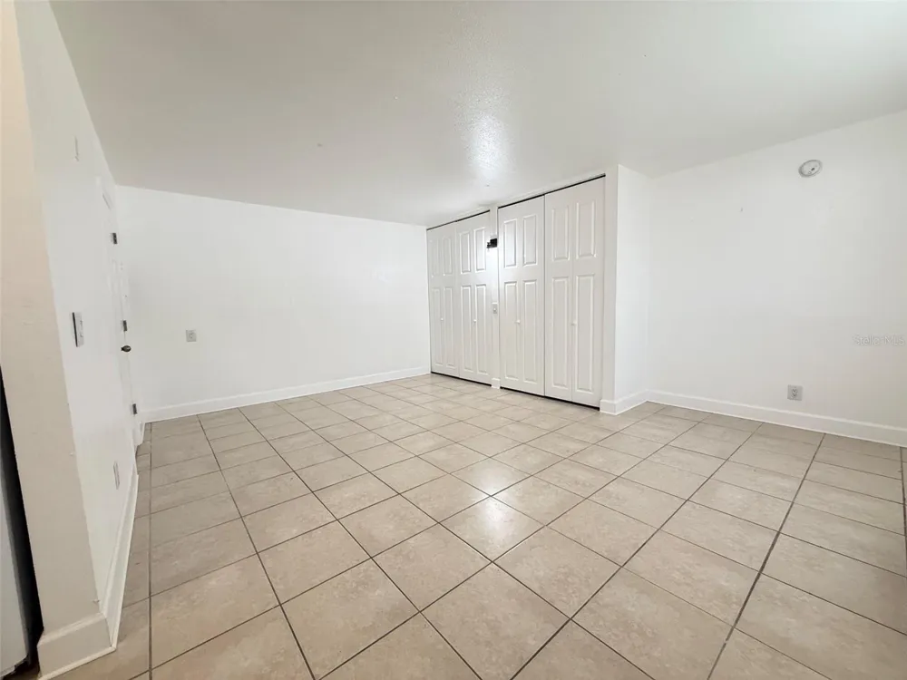 3301 58TH AVENUE S #315 St Petersburg, FL 33712