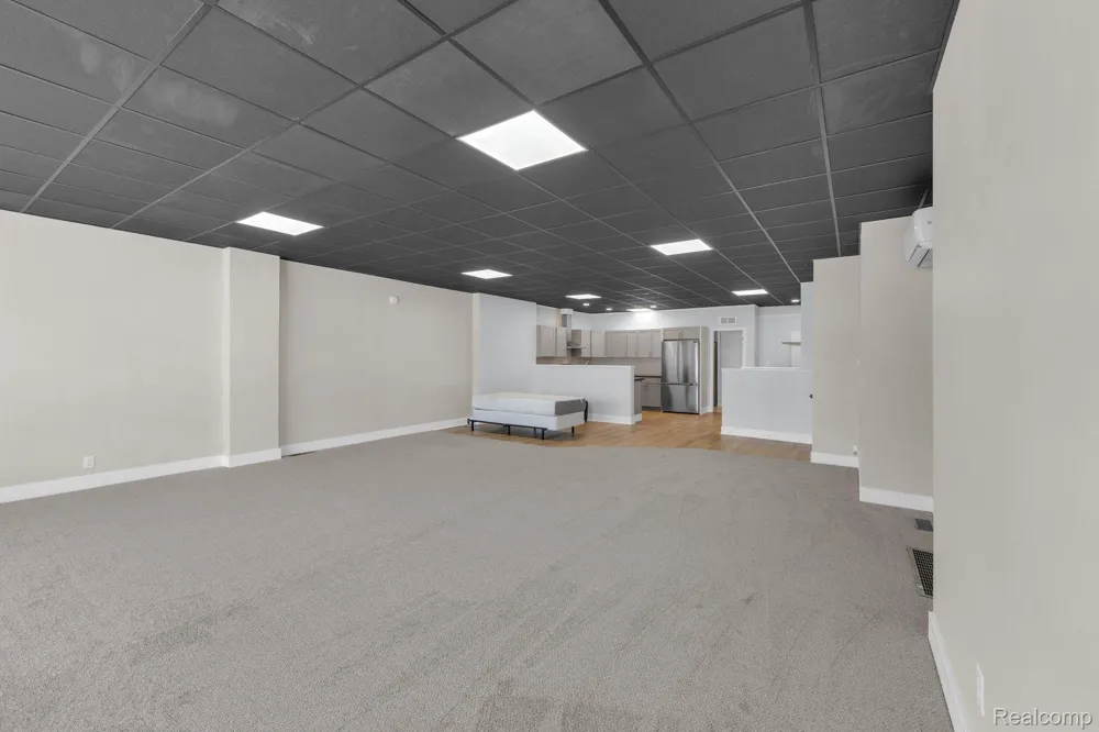 22421 Huron River Drive Rockwood City, MI 48173