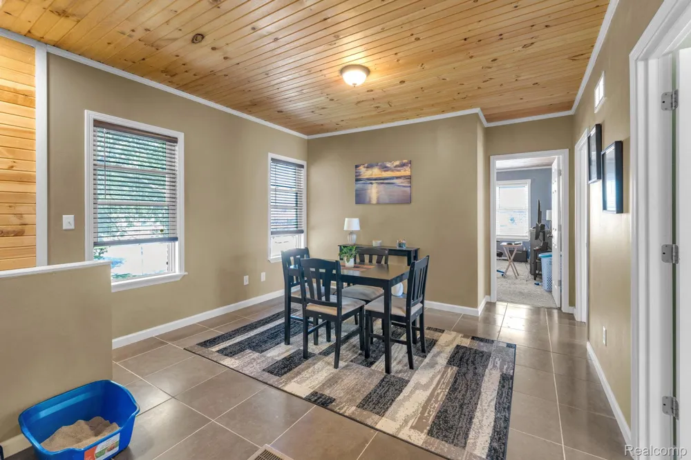 22421 Huron River Drive Rockwood City, MI 48173