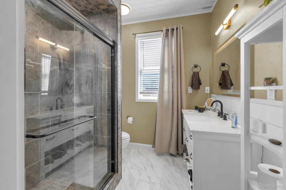 22421 Huron River Drive Rockwood City, MI 48173