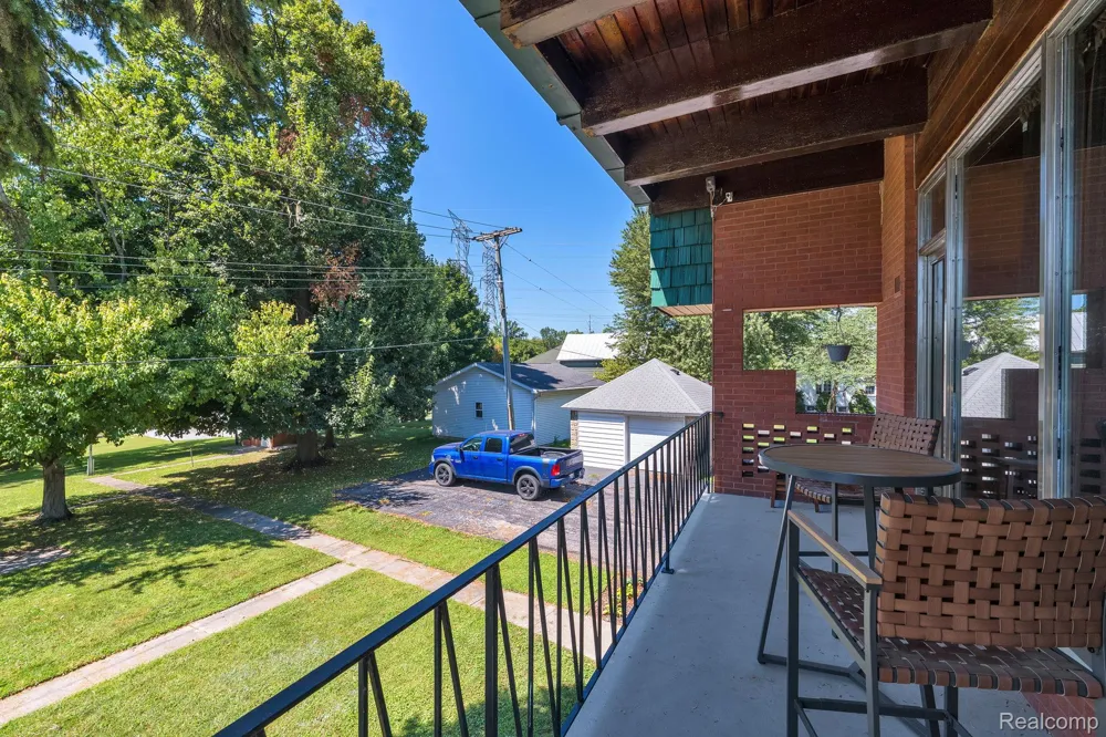 22421 Huron River Drive Rockwood City, MI 48173