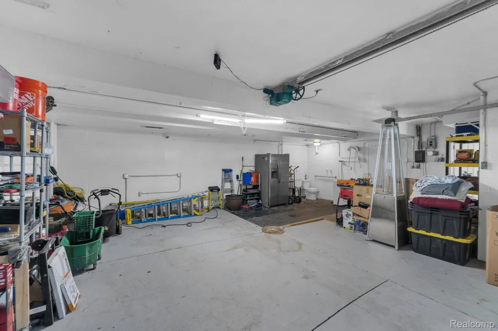 22421 Huron River Drive Rockwood City, MI 48173