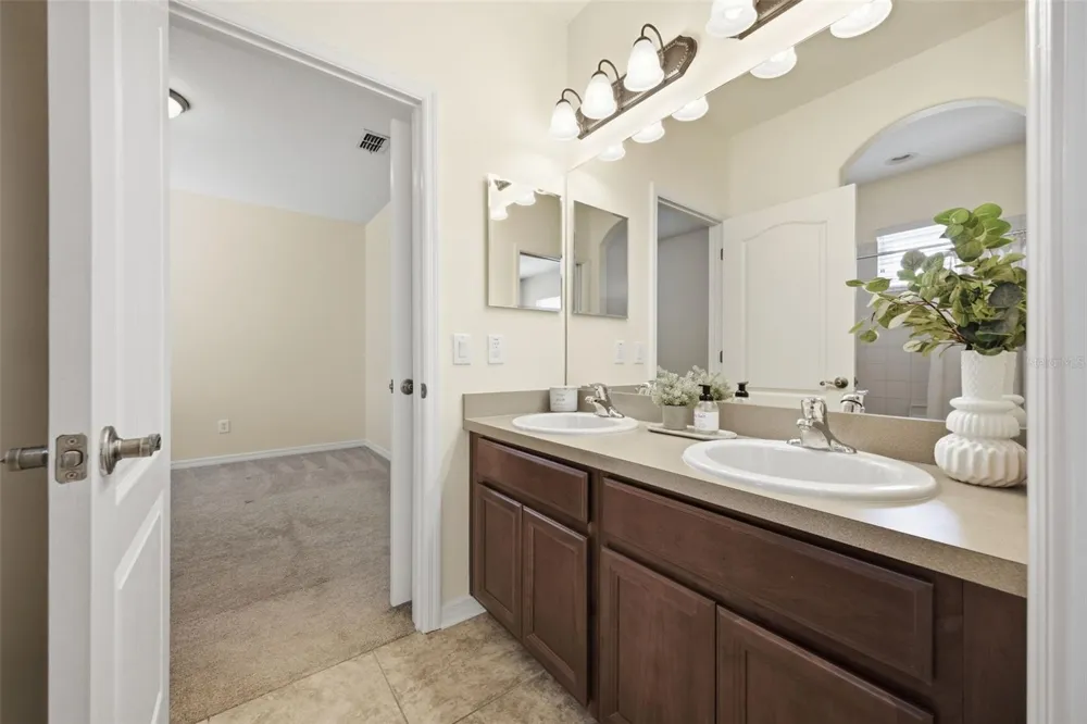 8822 WESTERLAND DRIVE Land O Lakes, FL 34637