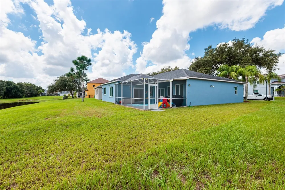 3513 PINE TOP DRIVE Valrico, FL 33594