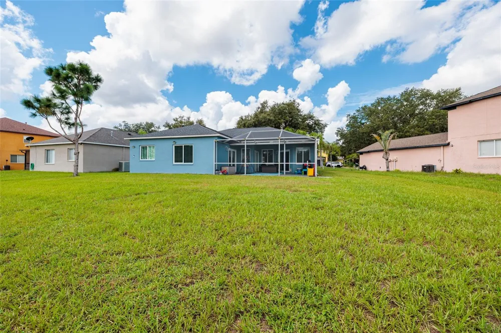 3513 PINE TOP DRIVE Valrico, FL 33594